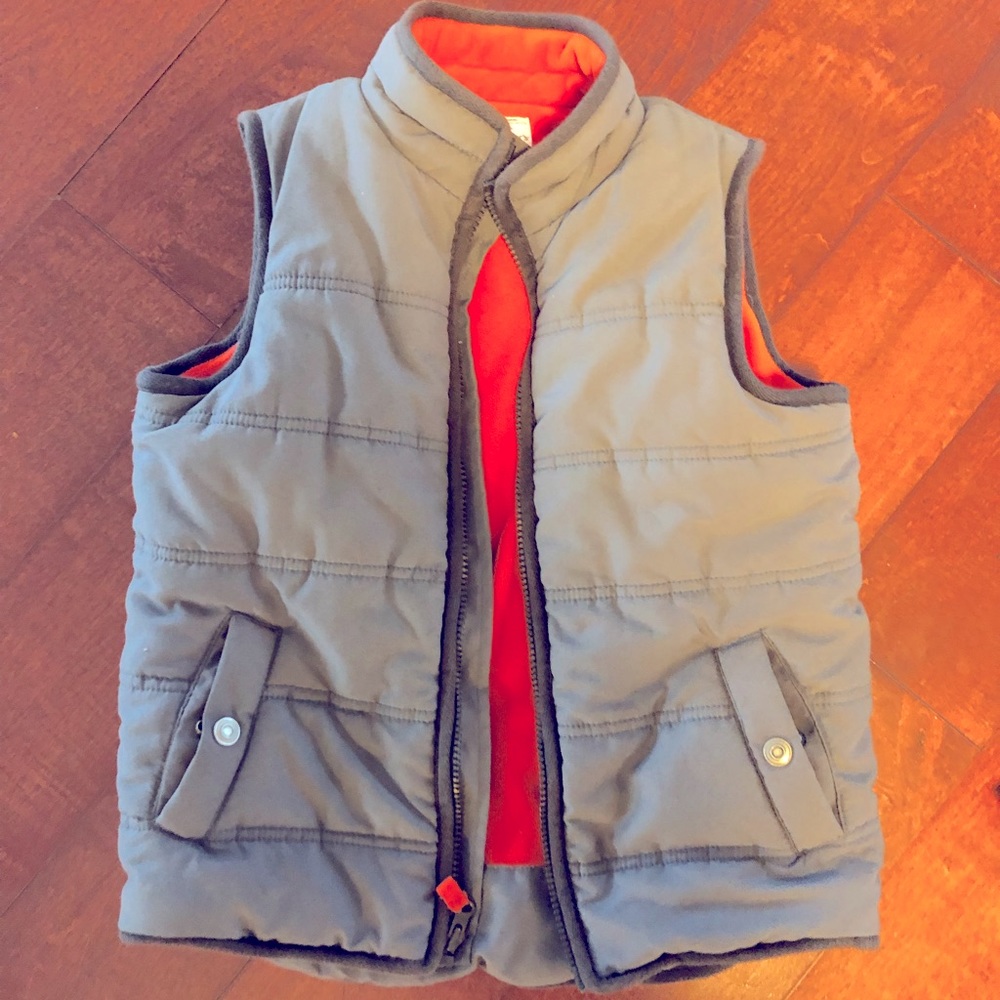 Carter size 7 fall puffer vest
